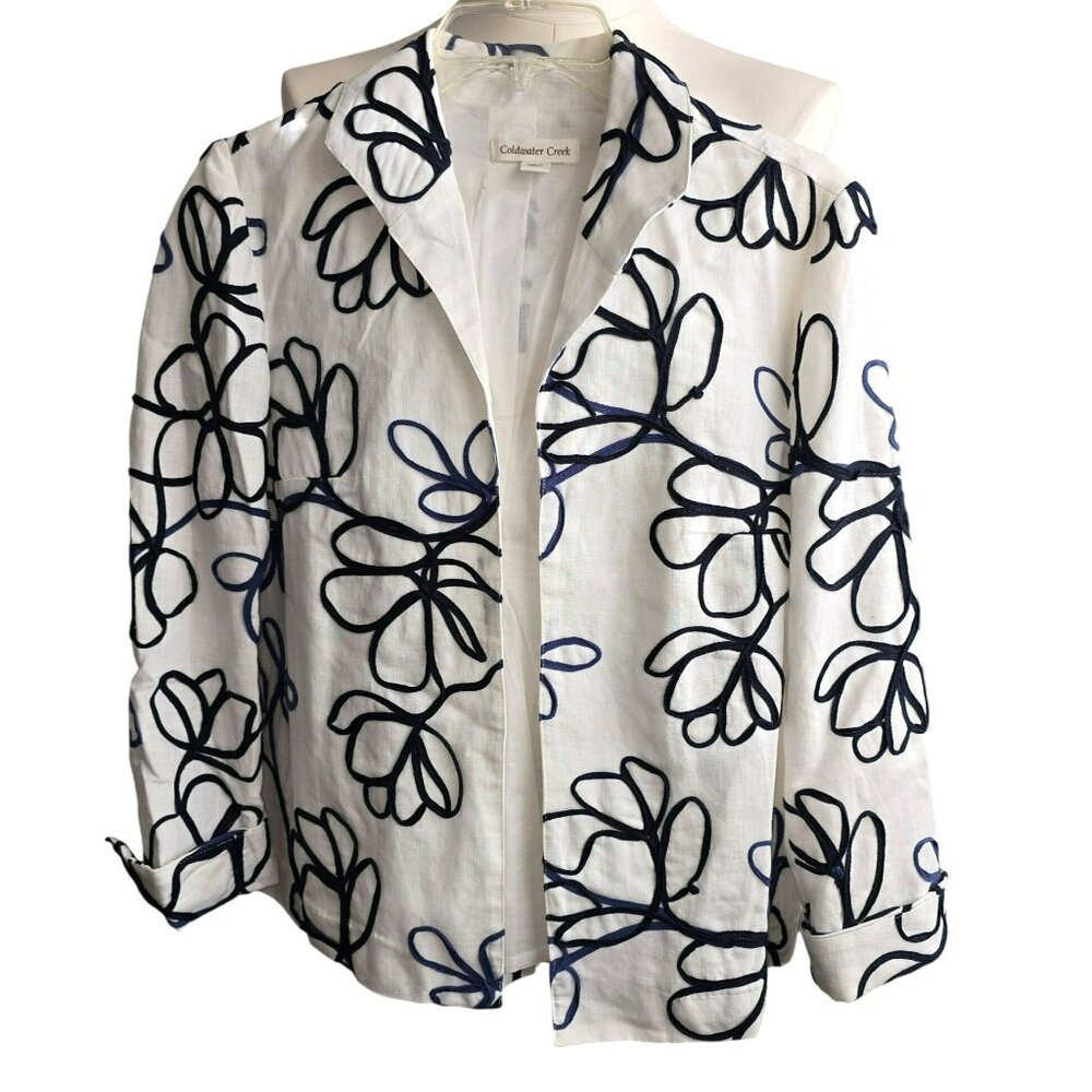 Coldwater Creek Womens White Jacket With Blue Floral Embroidery Size 6P HS243